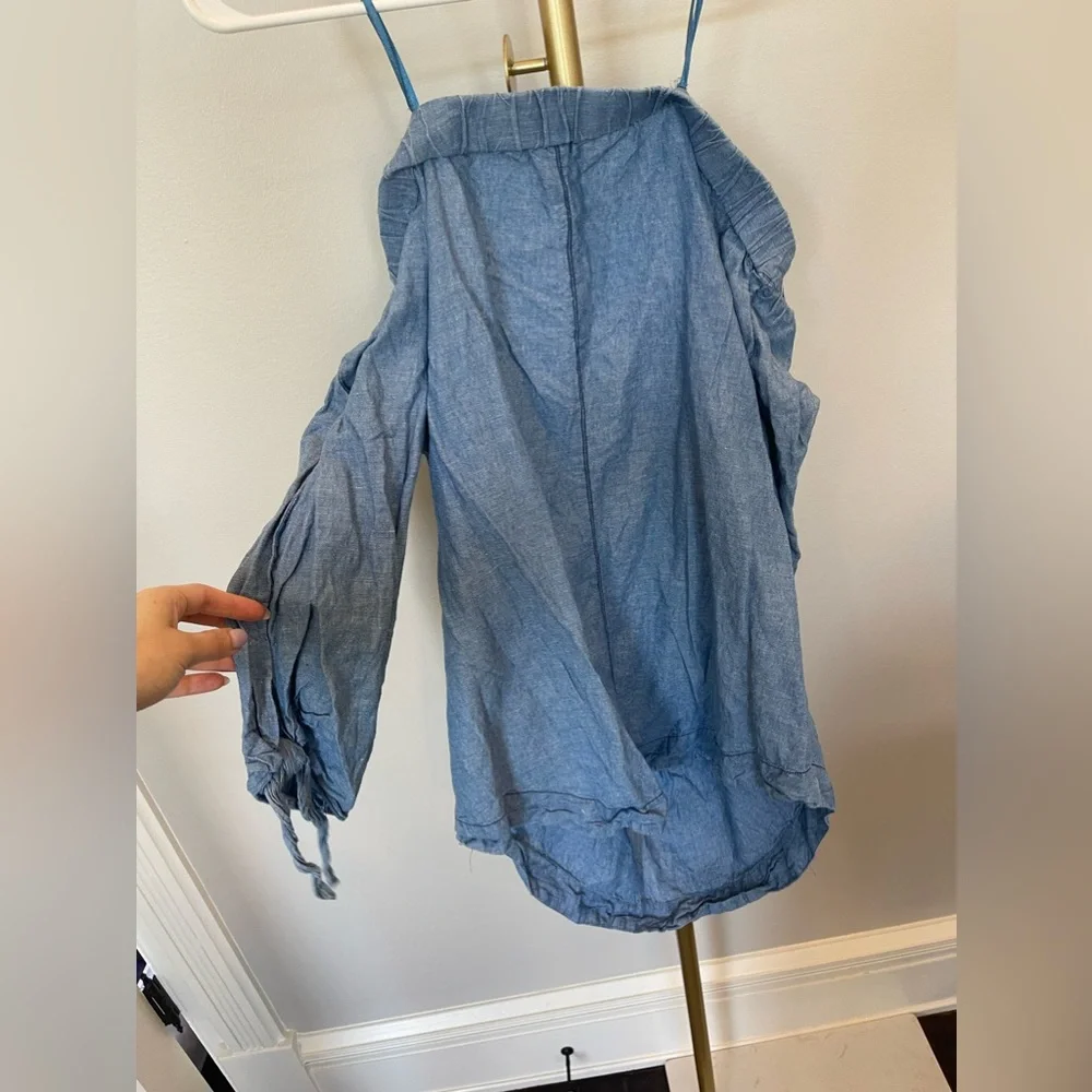 Free people off the shoulder chambray top, size small